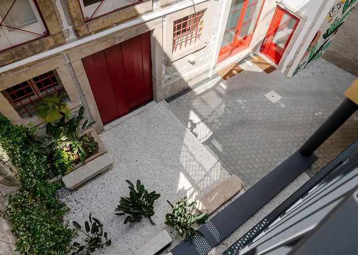 Cactus Apartment, By Bolhao Residences *