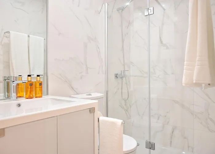 Cactus Apartment, By Bolhao Residences